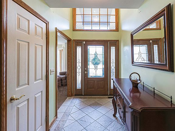 2nd image of 5806 Pebblestone Ct