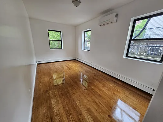 Rented by Owner | media 8