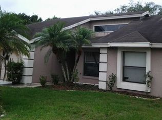 616 50th St E, Bradenton, FL 34208