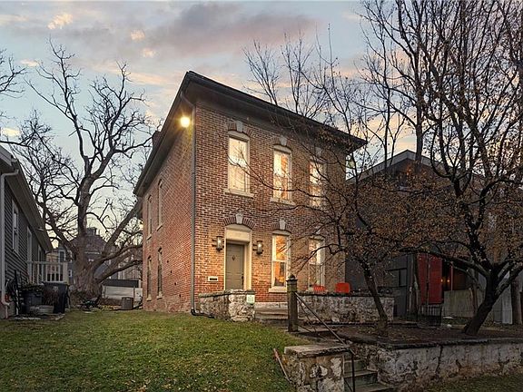 2nd image of 1717 Madison Ave