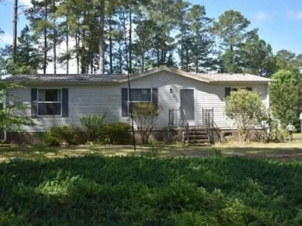 108 Pine Hollow Dr, Rocky Point, NC 28457
