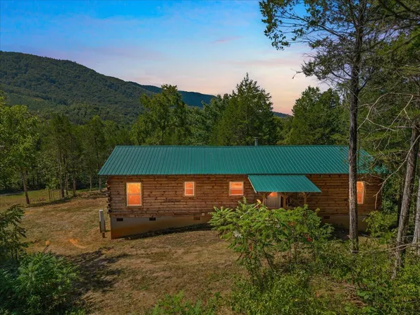 468 County Rd, Englewood, TN 37329