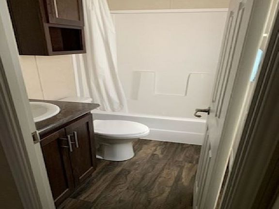 2nd image of 333 Washakie Ave