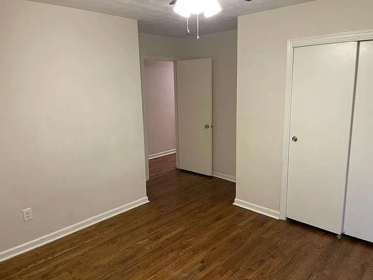 607 Floral St — Photo 12