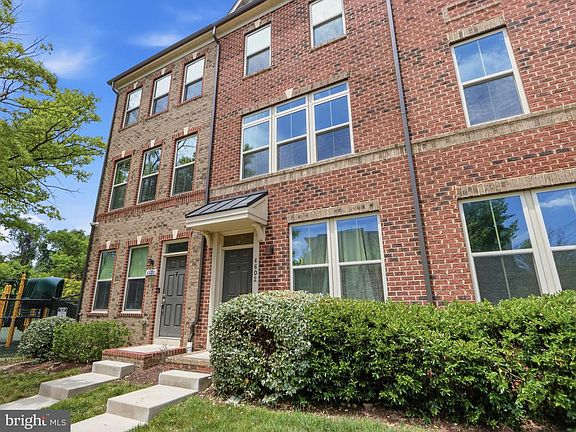 4th image of 4602 Gough St