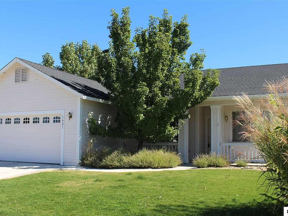 1st image of 1421 Cheddington Cir