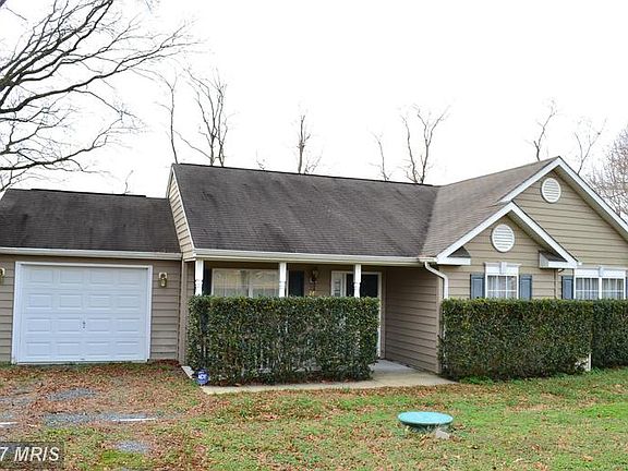 2nd image of 286 Lakeview Dr