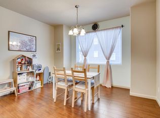 10799 NE Gateway Pl, Hillsboro, OR 97006