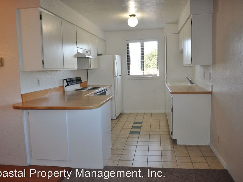 2nd image of 570 Kingwood St APT 10