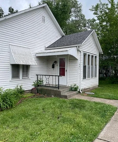 901 S Picher Ave — Photo 1