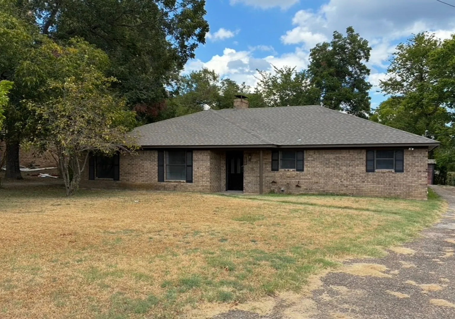 231 Quitman - Near downtown Pittsburg — Photo 1