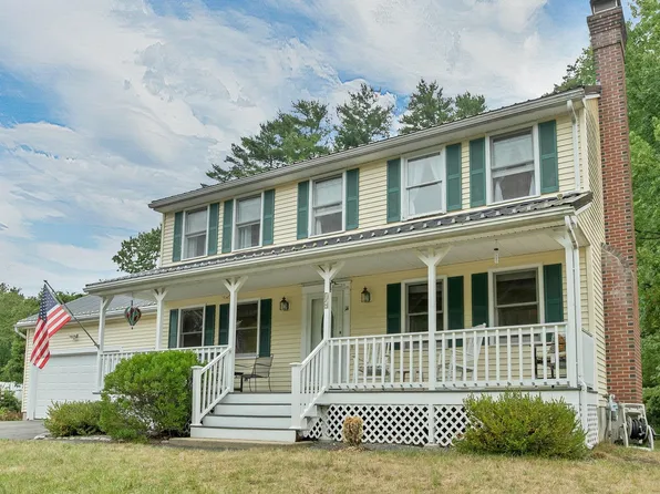 14 Burnside Ln, Merrimac, MA 01860