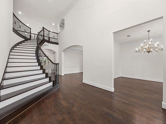 4th image of 8551 Tombron Grove Rd