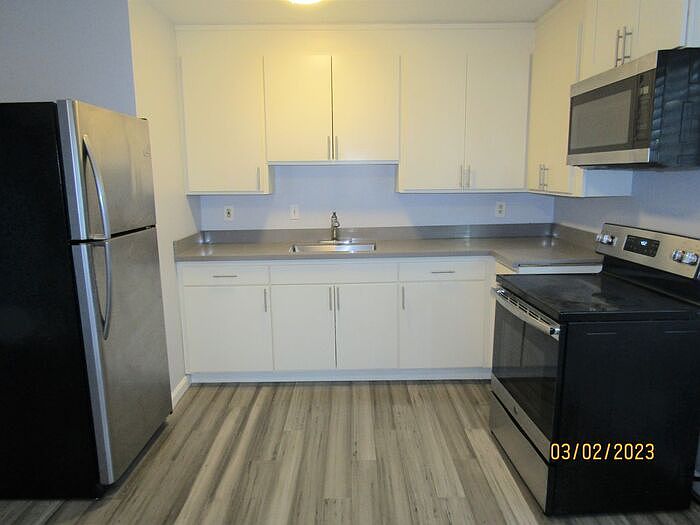 1575 Yulupa Ave APT B, Santa Rosa, CA 95405 Zillow