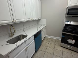 6006 Palisade Ave APT 6, West New York, NJ 07093