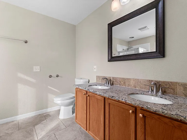 511 Cypresswood Knl — Photo 15