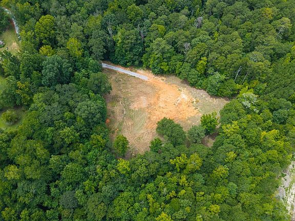 4th image of 468 Rainey Rd