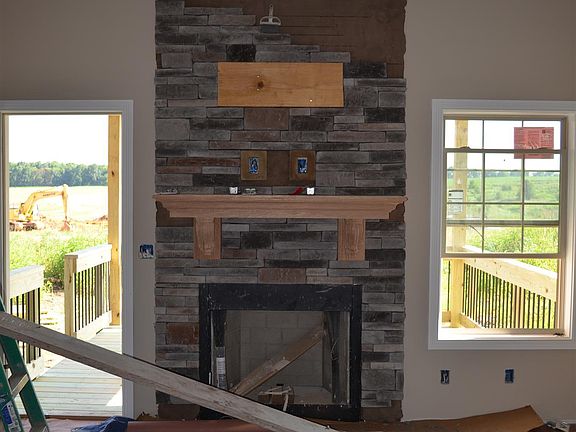2nd image of 413 Farmington Lot 413
