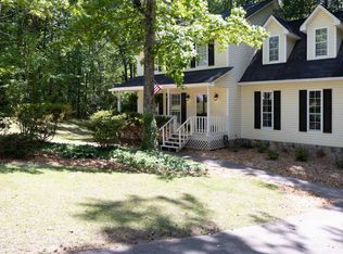 70 Pine Grove Cir, Newnan, GA 30263
