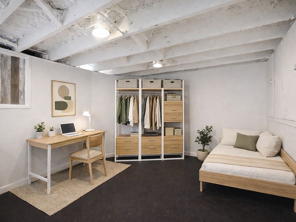 Flex room / den