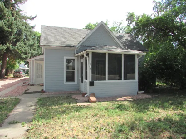 735 9th Ave, Longmont, CO 80501