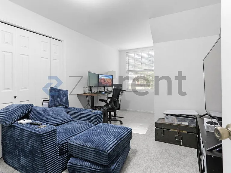 16376 SE 40th St — Photo 15