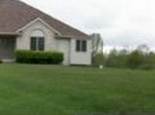1386 Turrill Rd, Lapeer, MI 48446