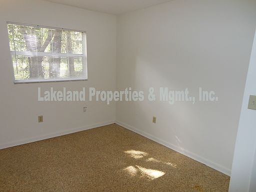 5th image of 1617 1/2 King Ave
