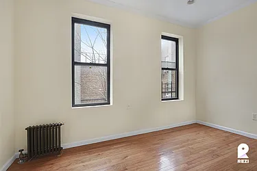 Rented by REZI