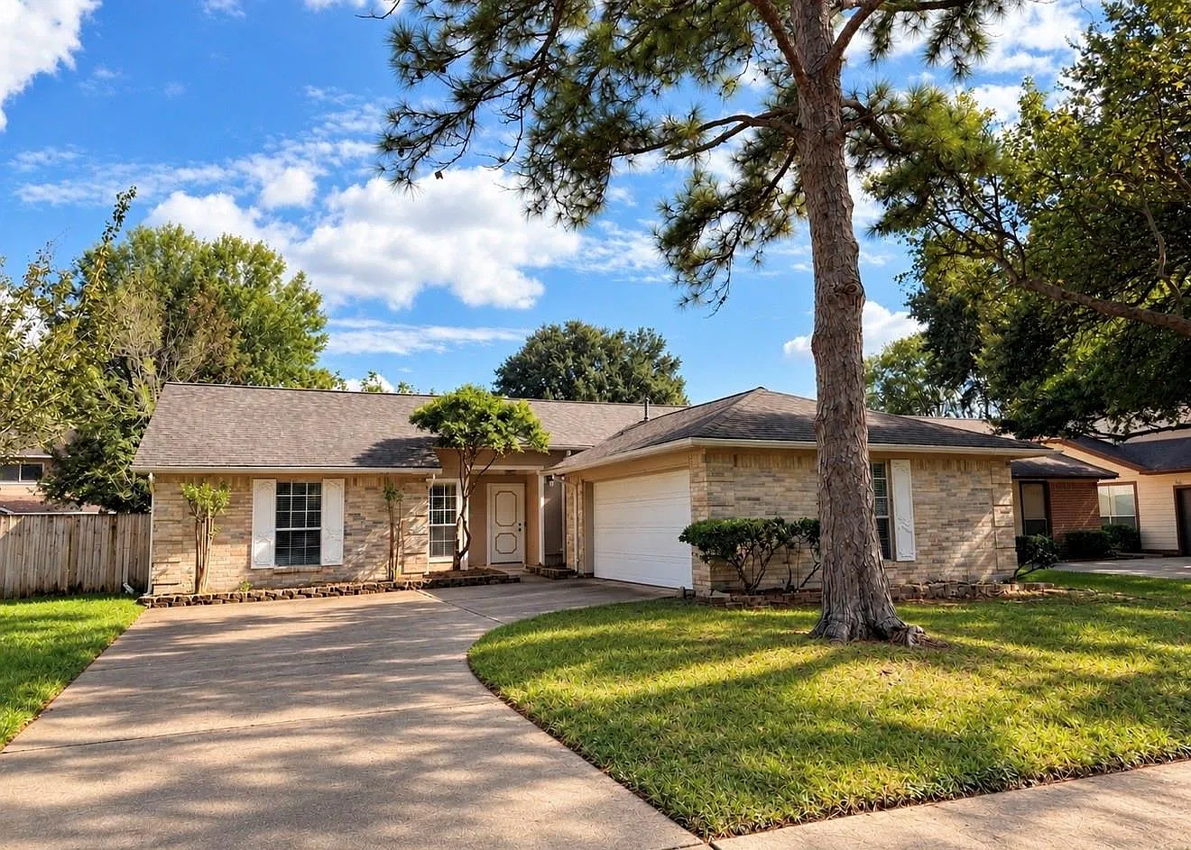 3 bed, 2.0 bath, 1718 sqft, $1,875 — Photo 1