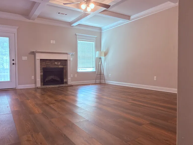 4050 Stowe Dr — Photo 6