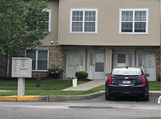 1016 Maggie Rd, Newburgh, NY 12550