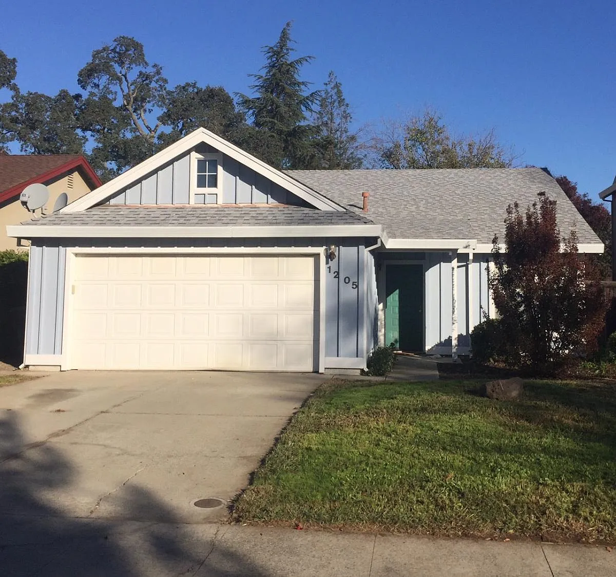 3 bed, 1439 sqft, $2,650 — Photo 1
