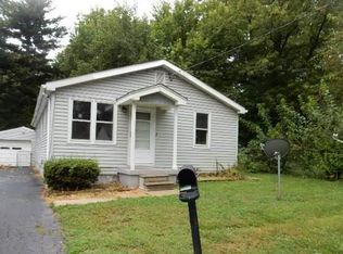 44 Becker Dr, Saint Louis, MO