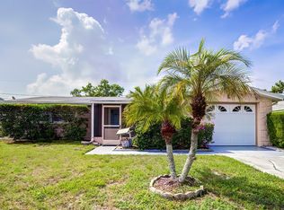 5616 Baroque Dr, Holiday, FL 34690