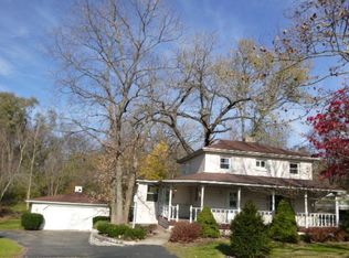 6903 W Farmington Rd, Peoria, IL 61604