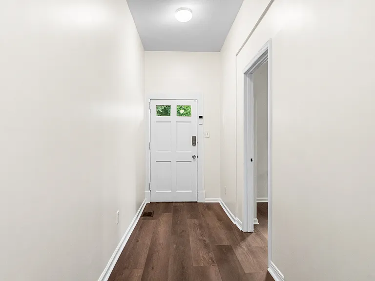 1113 E Park Ave #A — Photo 6