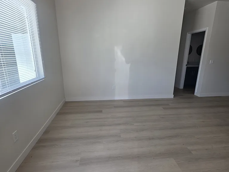 7472 Guthrie St — Photo 8