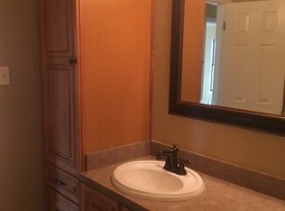 2102 Carmel Ct, Arlington, TX 76012