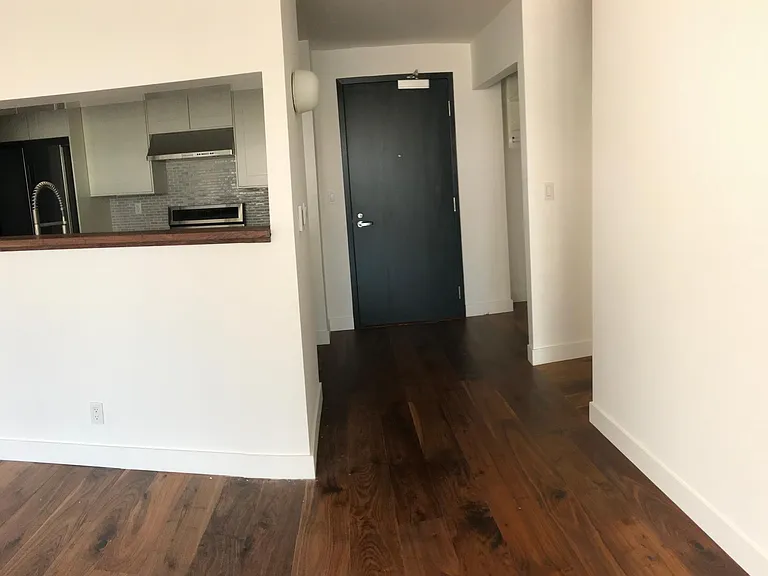 300 3rd St #1116 — Photo 19
