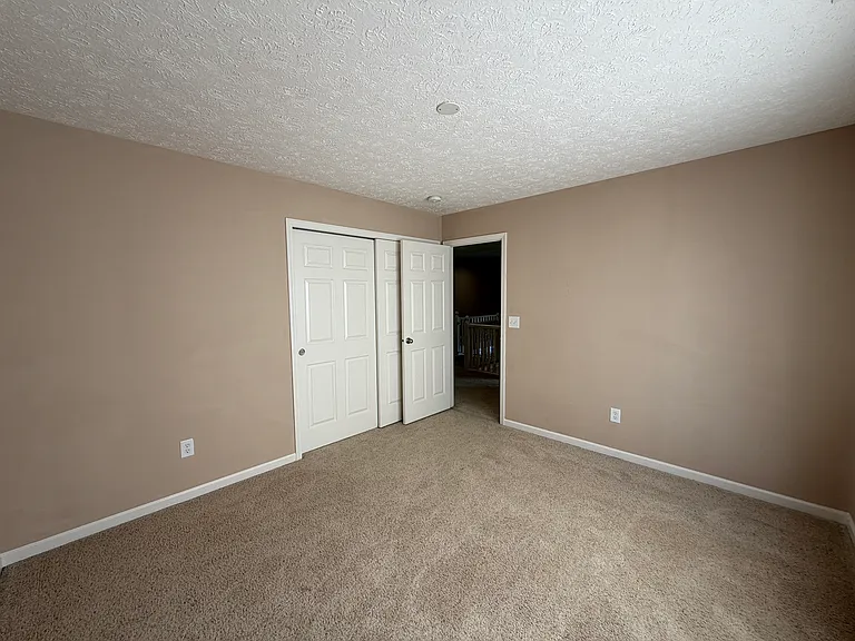 2537 Thorney Wood Ln — Photo 29