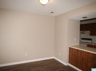 3615 N Crestview Dr NW APT 3, Huntsville, AL 35816