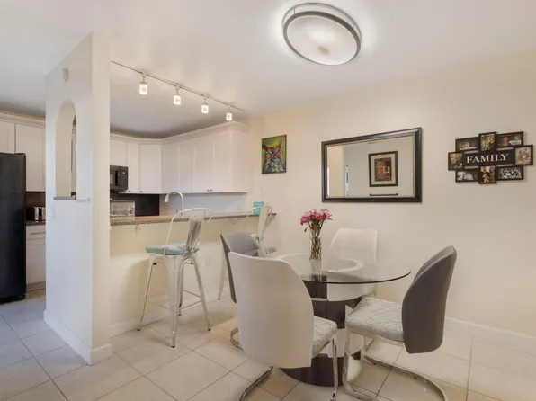 3231 32nd Way, West Palm Beach, FL 33407