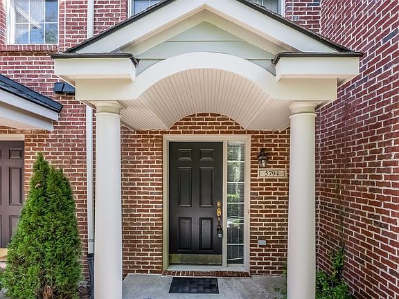 5th image of 5794 Hampshire Ln #9