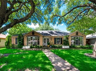 6911 Redstart Ln, Dallas, TX 75214