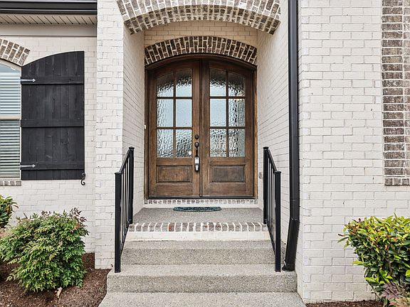 4th image of 1104 Yearling Pl