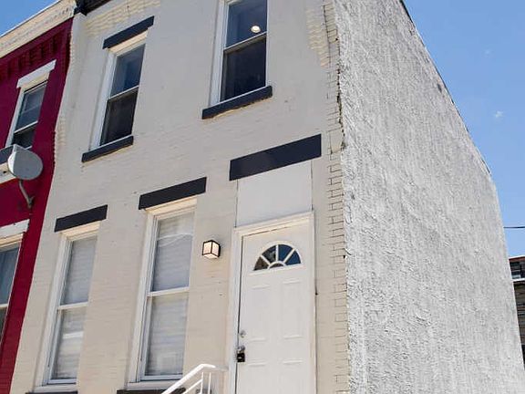 2nd image of 1863 N Etting St