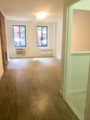Rented by Property Link Mgmt, LLC | media 2