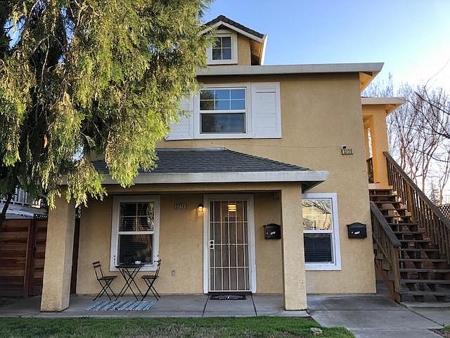 3724 is the ground level full flat. Spacious 3 br, 2 bath with ample natural light from windows in each room. Small private porch outside of front door.