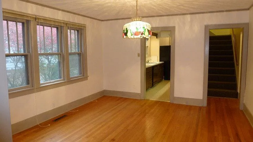 4 bed, 2.5 bath, 2250 sqft, $2,775 — Photo 4